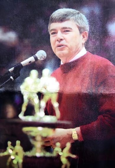 2012 Inductee Gene Doyle Speaking Spiff Gene Doyle Gallery Photos